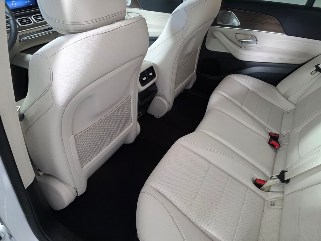 New 2026 Polar White Mercedes-Benz GLE 350 image 12