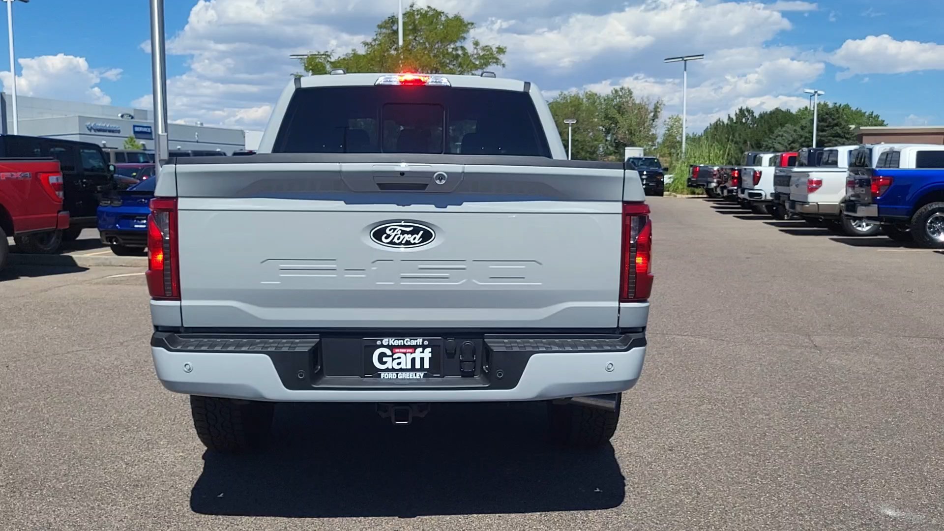 New 2026 Avalanche Ford XLT image 25