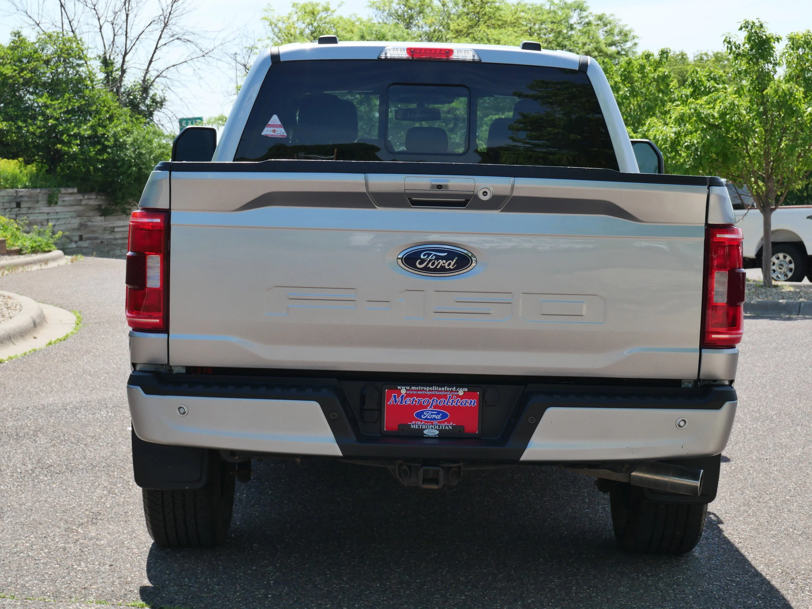 Certified Used 2023 Iconic Silver Metallic Ford XLT image 5
