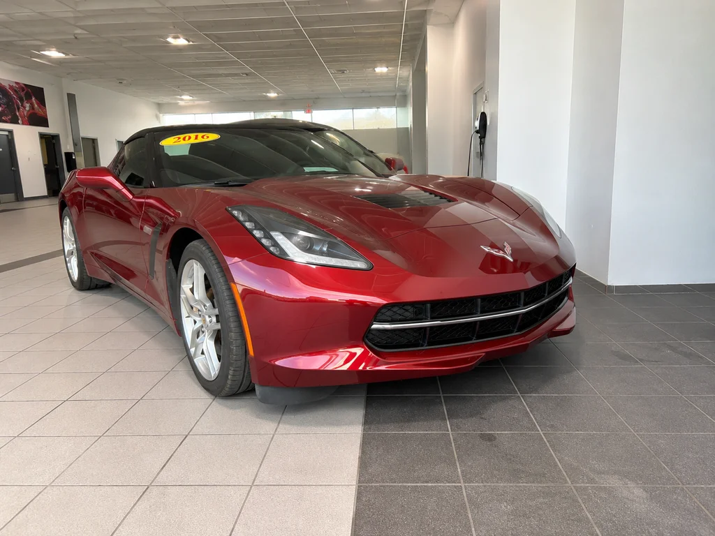 Used 2016 Red Chevrolet Stingray image 1