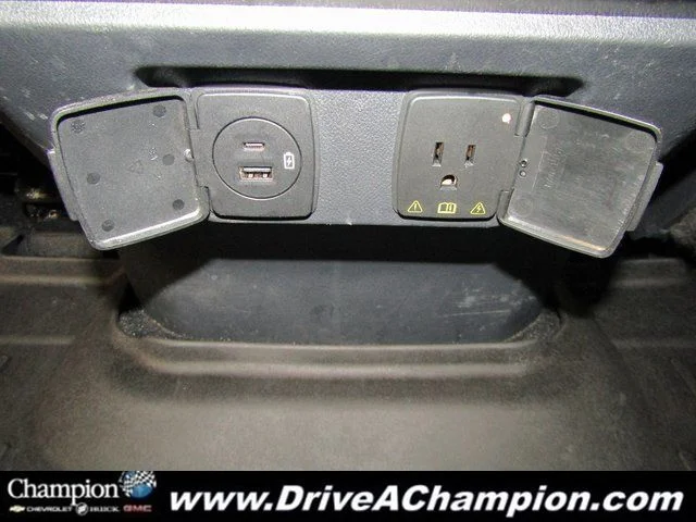 2023 Ford F-150 Platinum - Photo 28