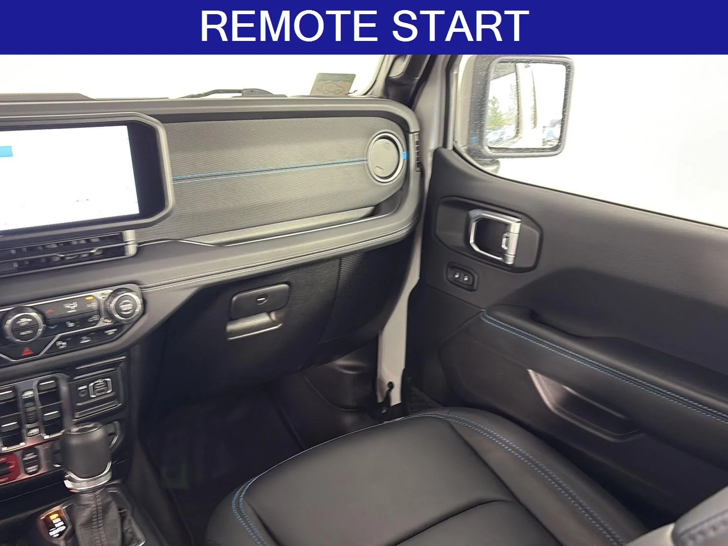 Used 2025 Bright White Clearcoat Jeep Rubicon X image 21