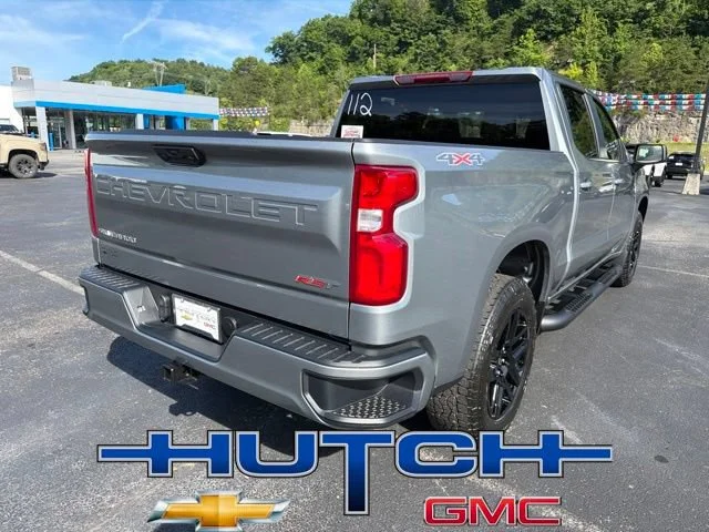 New 2026 Sterling Gray Metallic Chevrolet RST image 3