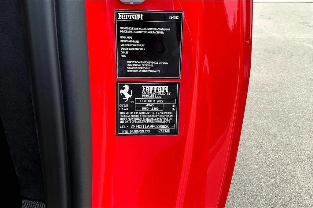 Used 2023 Rosso Scuderia Ferrari  image 17