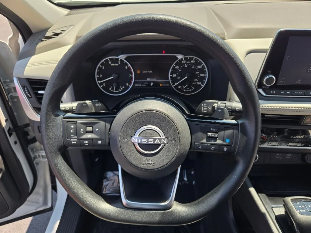Used 2023 Pearl White Nissan SV image 32