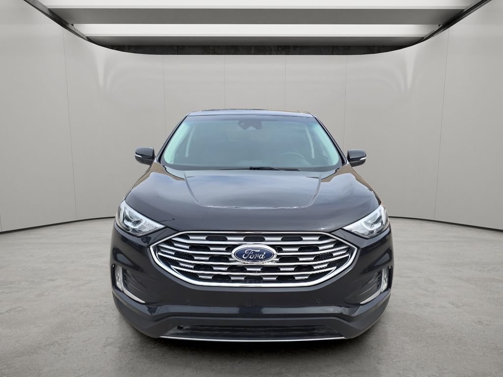 Used 2022 Black Ford Titanium image 8