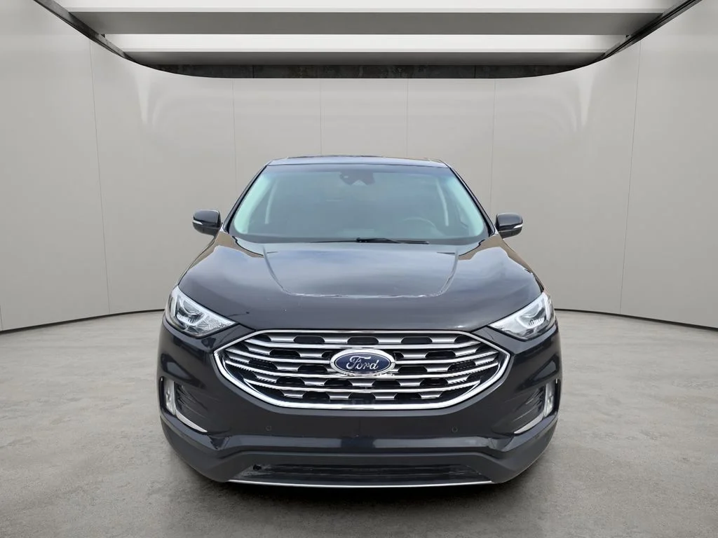 Used 2022 Black Ford Titanium image 8