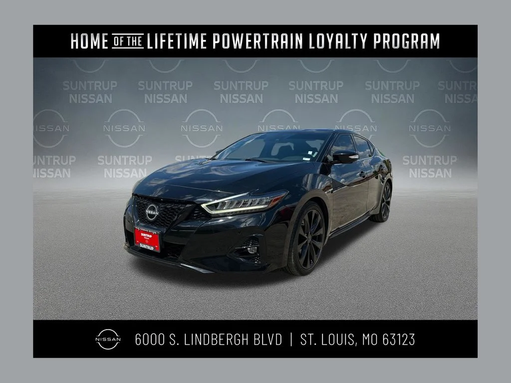 2023 Nissan Maxima SR