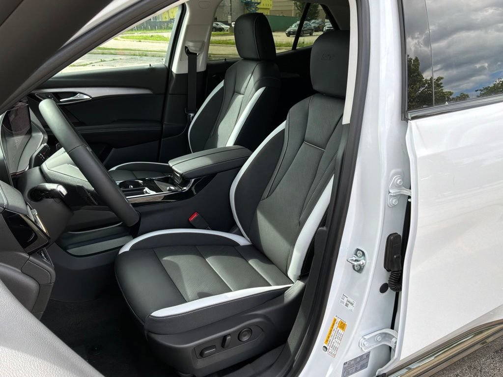 New 2026 Summit White Buick Sport Touring image 11