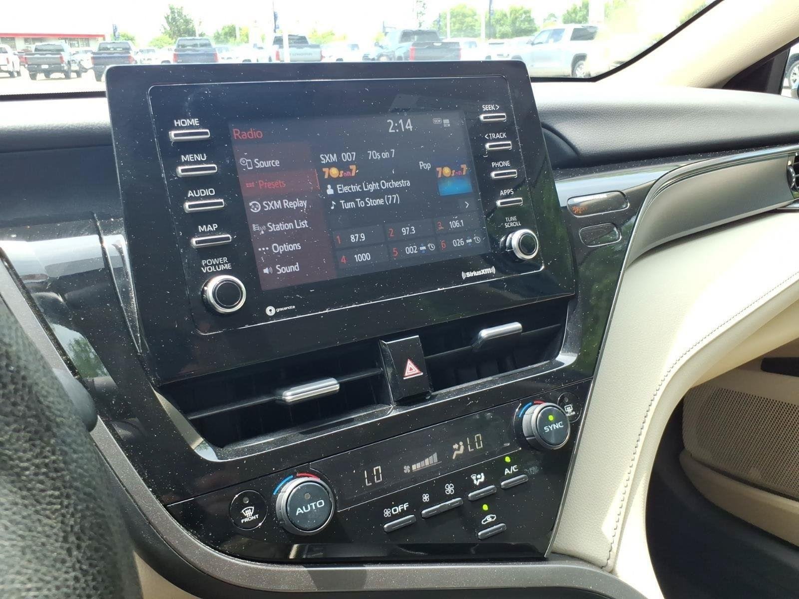 Used 2024  TOYOTA  image 20