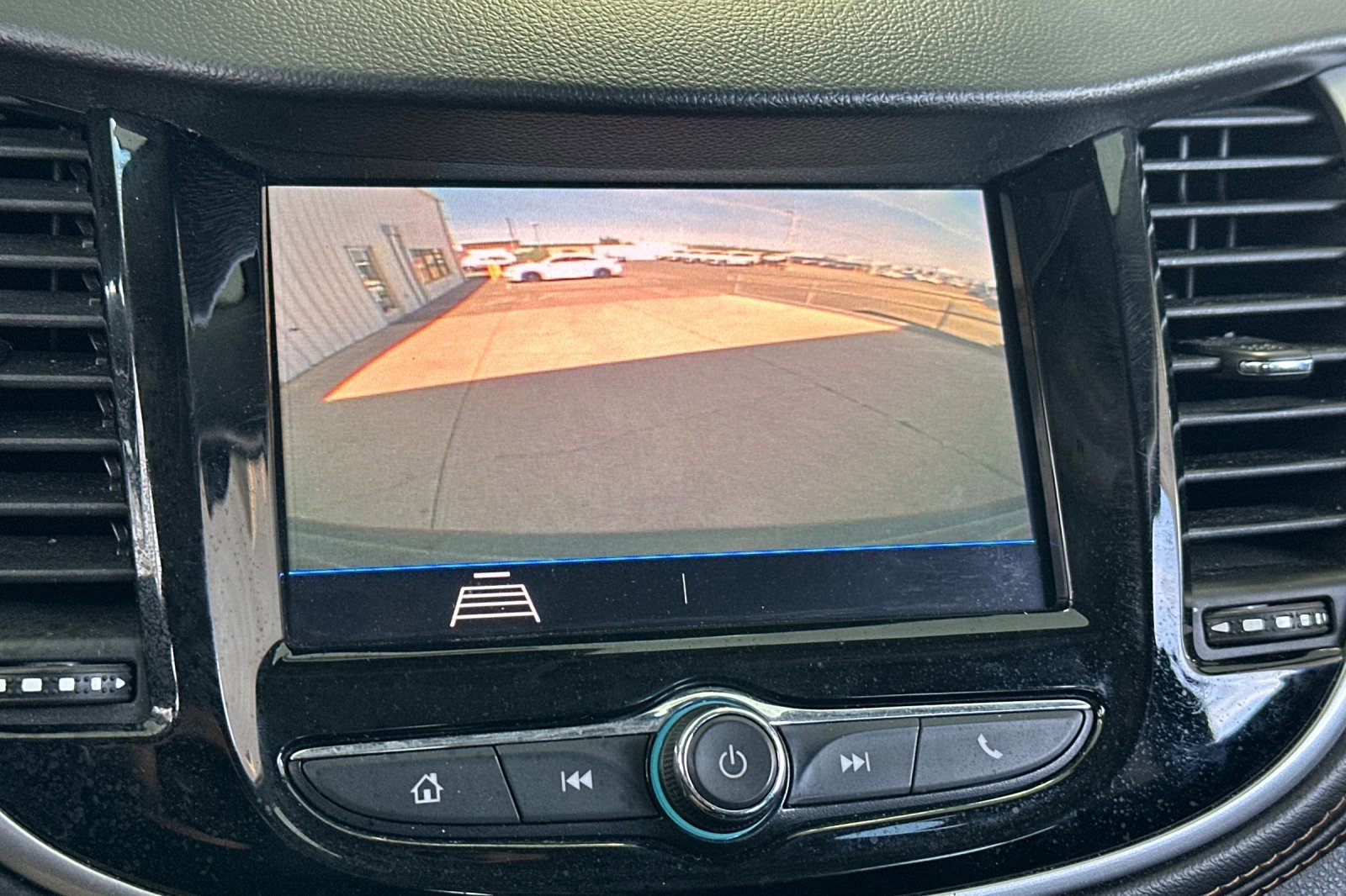 Used 2022 Mosaic Black Metallic Chevrolet LT image 19