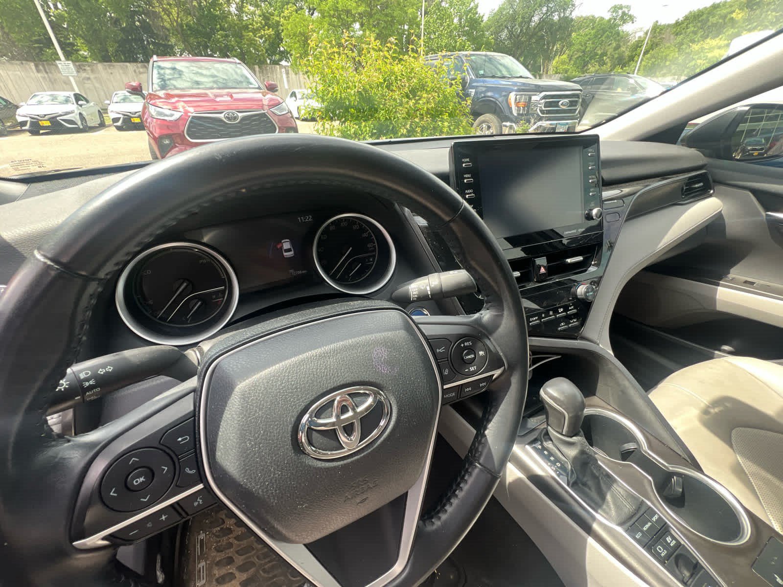 Used 2021 Predawn Gray Mica Toyota Hybrid XLE image 9