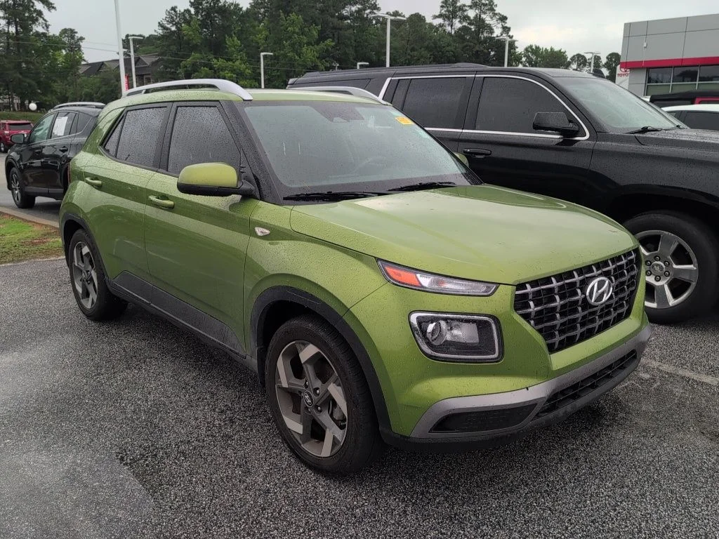 2024 Hyundai Venue SEL IVT's photo