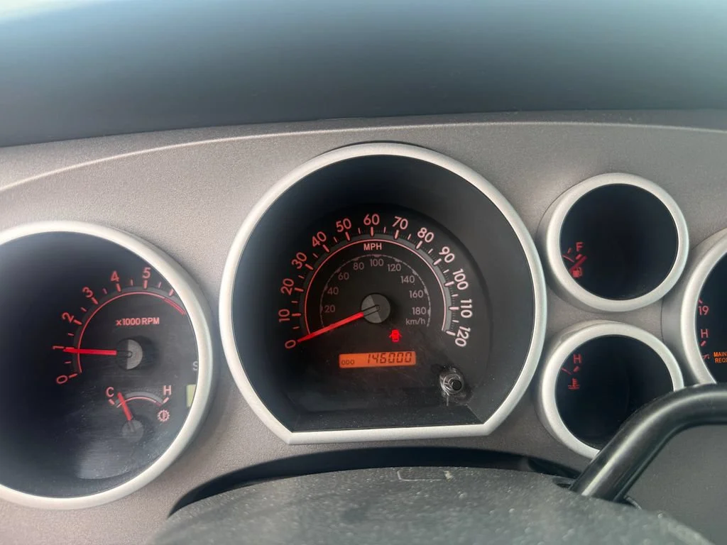 Used 2012 Red Toyota GRADE image 5