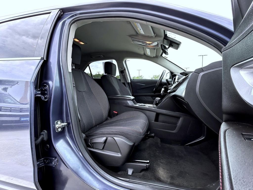 Used 2014 Blue Chevrolet LT image 15