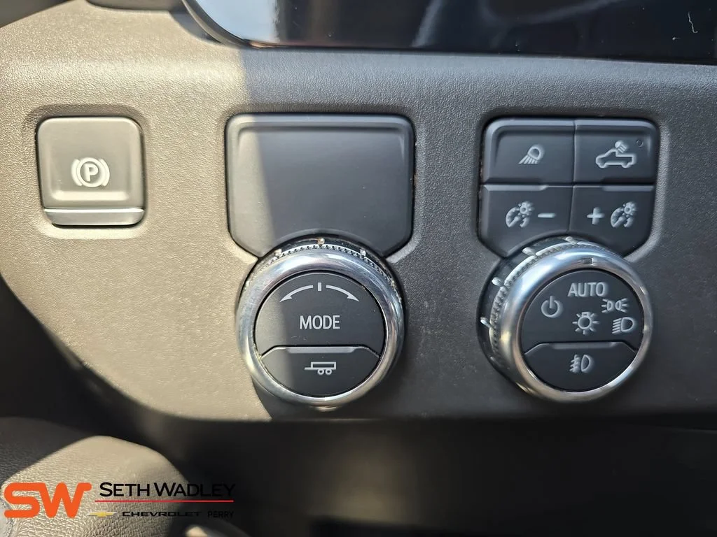 2025 GMC Sierra 1500 SLT - Photo 26