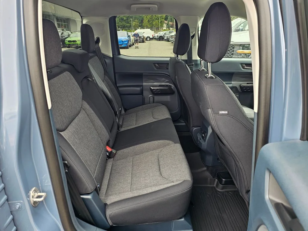 New 2025 Azure Gray Metallic Tri-Coat Ford XLT image 12