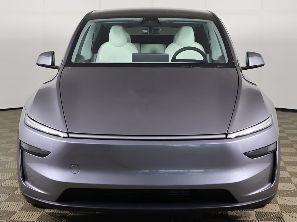 2026 Tesla Model Y Long Range - Photo 12