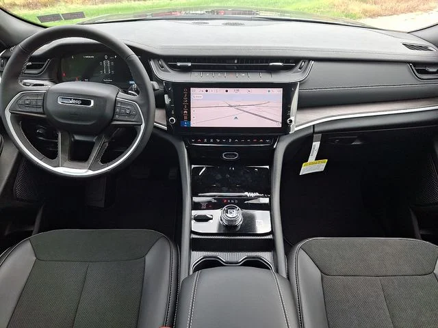 New 2026 Gray Jeep Altitude image 10