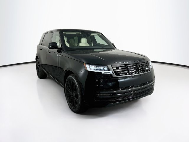 New 2027 Black Land Rover SE image 3