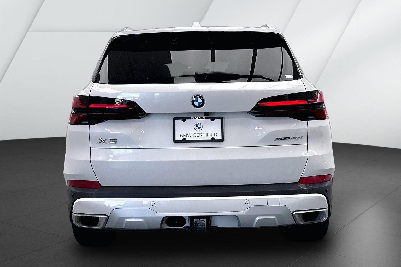 Certified Used 2024 Mineral White Metallic BMW xDrive40i image 7