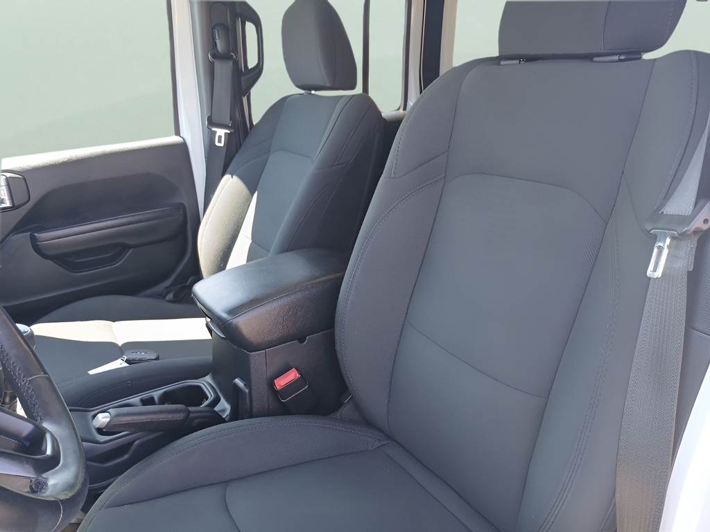 Used 2021 White Jeep Unlimited Sport Altitude image 21