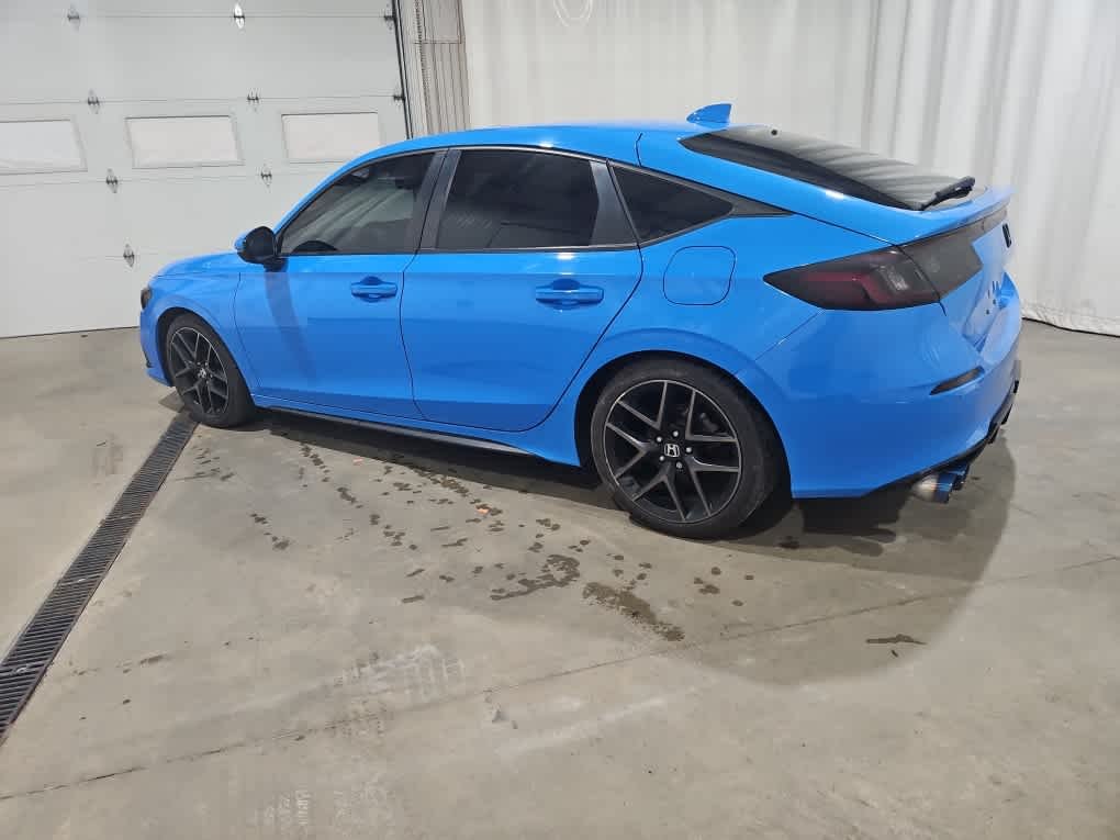 Used 2022 Boost Blue Pearl Honda Sport Touring image 3