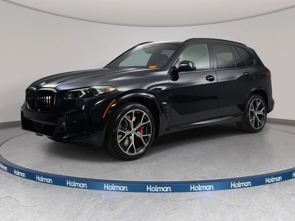 2026 BMW X5 xDrive50e's photo