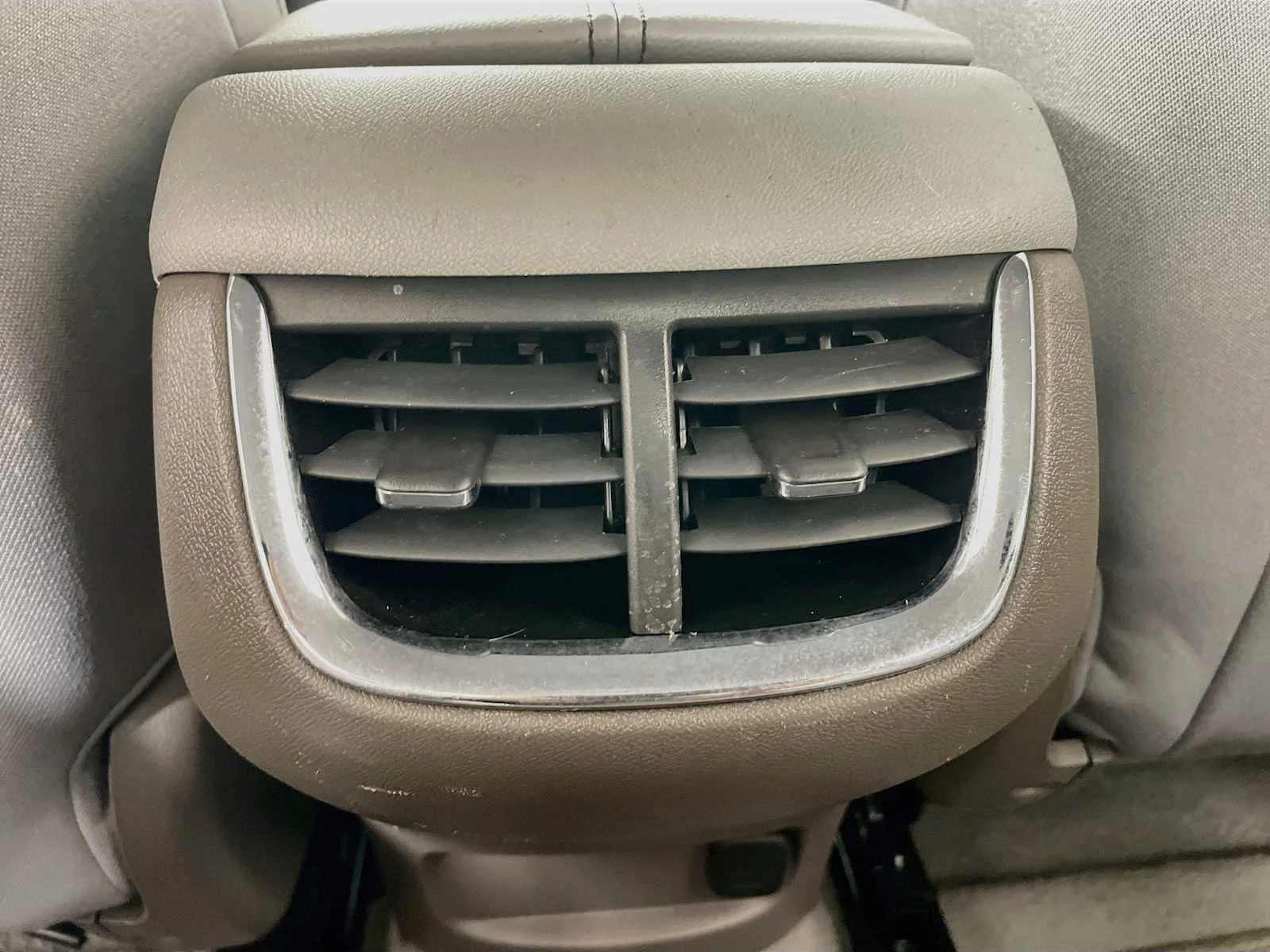 Used 2024 Mosaic Black Metallic Chevrolet LT image 22