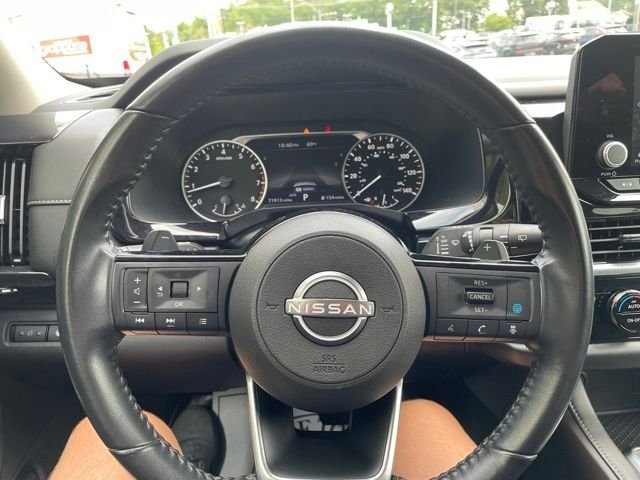 Used 2023 Gun Metallic Nissan SV image 12