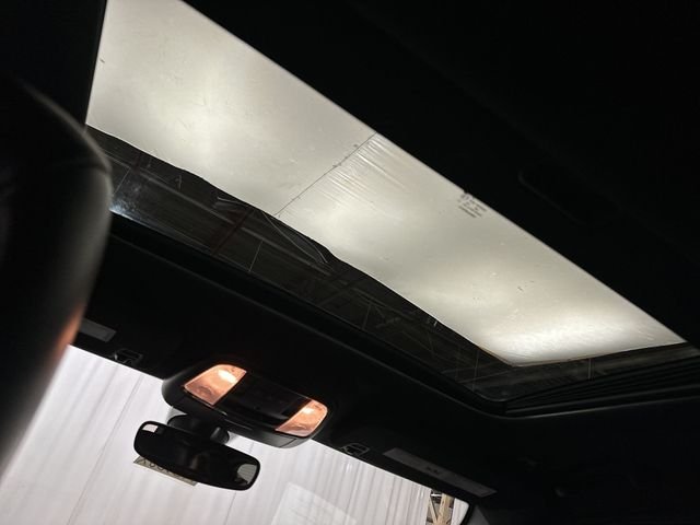 Used 2019 Gray Jeep Altitude image 19