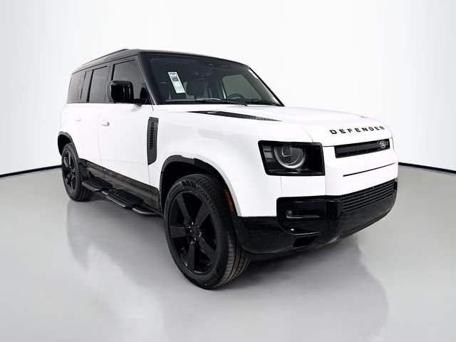 New 2026 Fuji White Land Rover X-Dynamic SE image 3