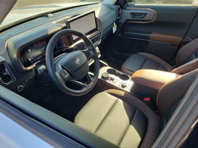 New 2026 Space White Metallic Ford Outer Banks® image 3