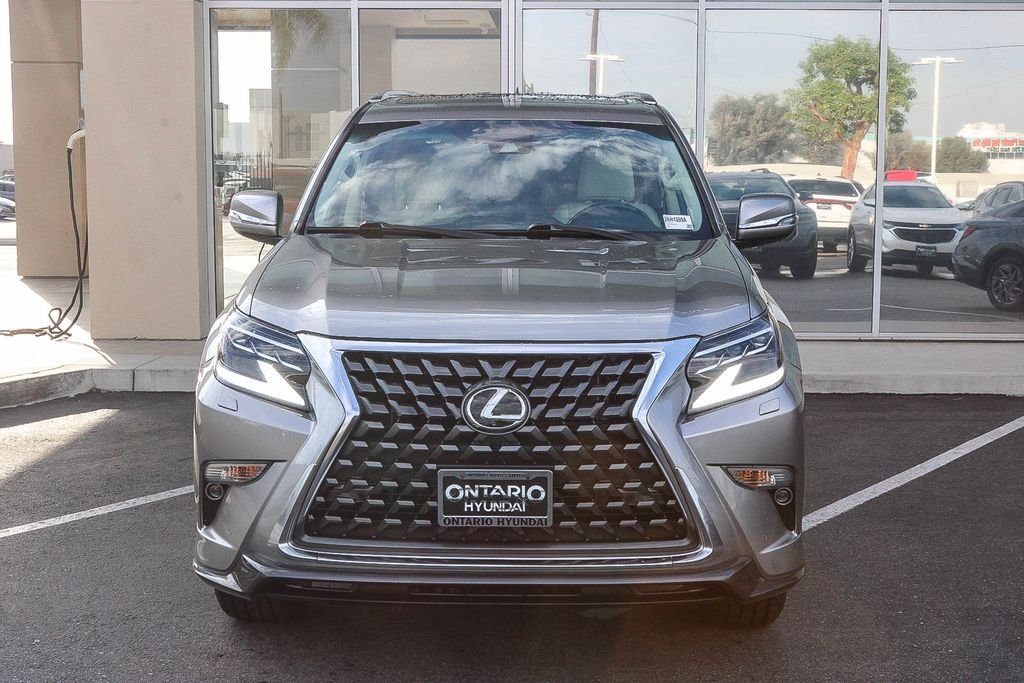 Used 2022 Silver Lexus 460 image 2