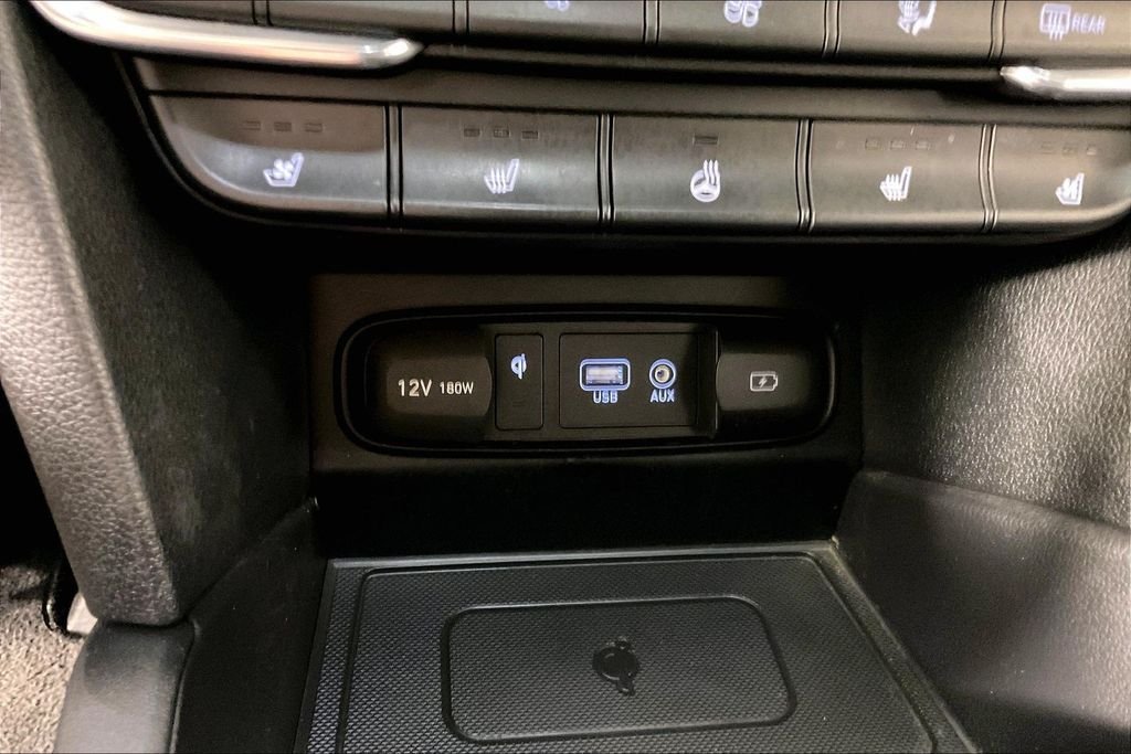2020 Hyundai Santa Fe Limited - Photo 15
