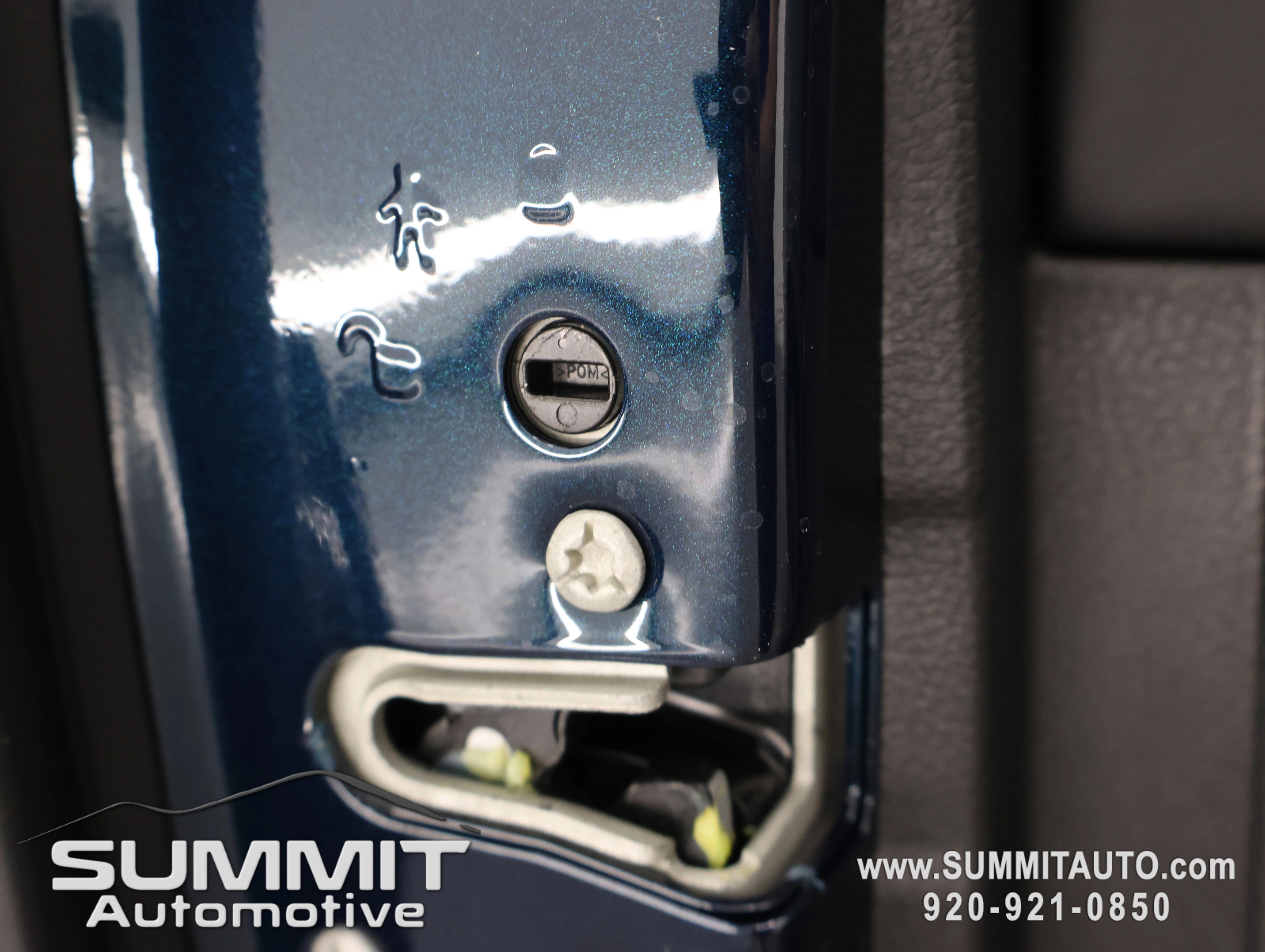 New 2026 Fathom Blue Pearl-Coat Exterior Paint (Late Availability) Jeep Upland image 49