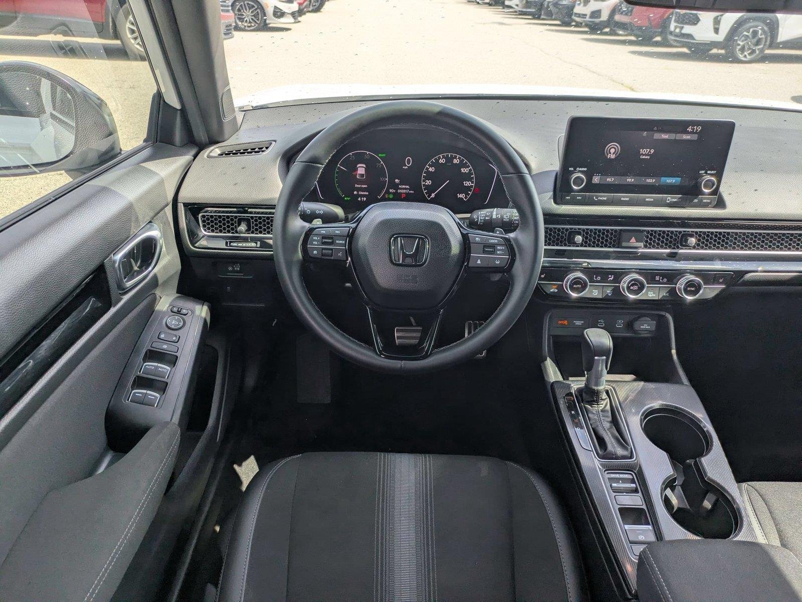 Used 2025 Platinum White Pearl Honda Sport image 29