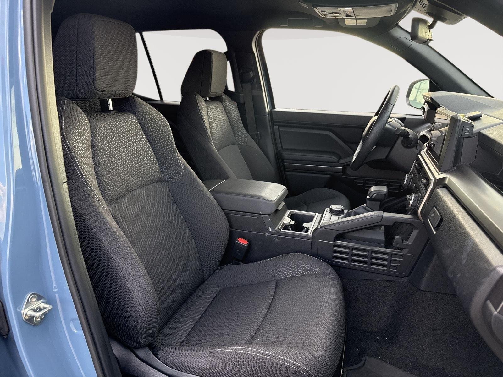 Certified Used 2025 Heritage Blue Toyota SR5 image 19