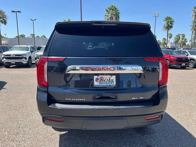 Used 2023 TITANIUM RUSH METALLIC GMC SLE image 6