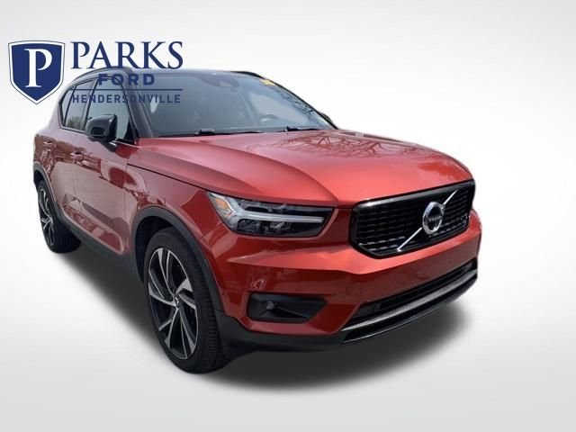 2019 Volvo XC40 R-Design