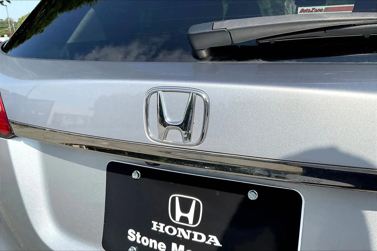 Used 2022 Lunar Silver Metallic Honda EX image 10