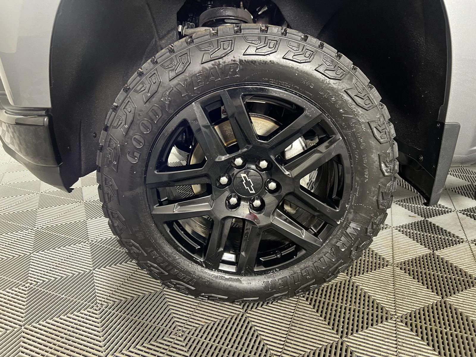 Used 2021 SATIN STEEL METALLIC Chevrolet Custom Trail Boss image 32