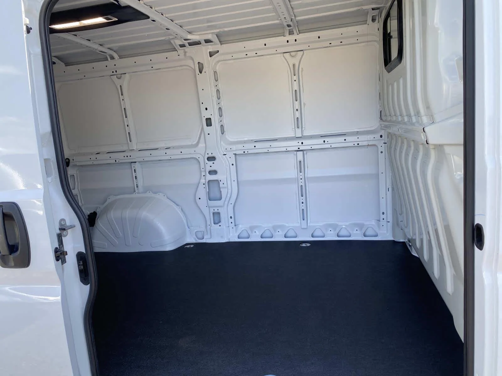New 2026 Bright White Clearcoat Ram Tradesman image 5