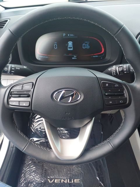 Certified Used 2025 Lunar Hyundai SEL image 30