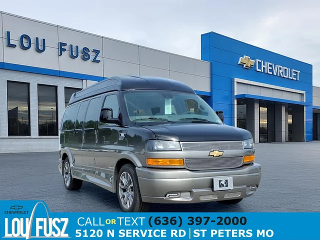 2026 Chevrolet Express Cargo WT