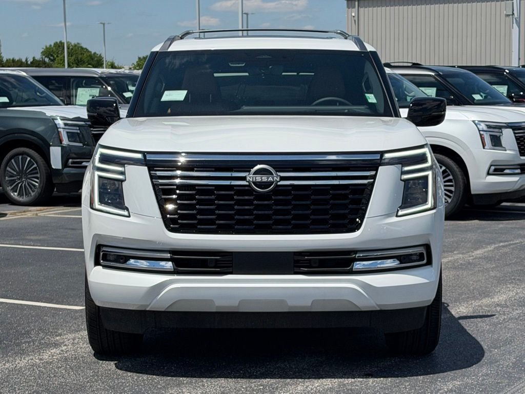 New 2026 Everest White TriCoat Nissan Platinum Reserve image 9