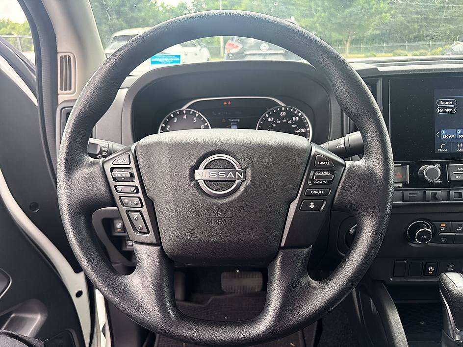 Certified Used 2025 Glacier White Nissan S image 18