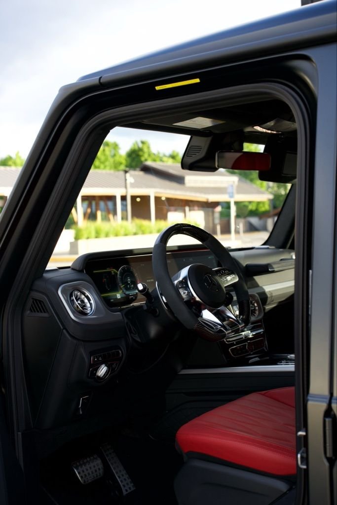 Used 2024  Mercedes-Benz G 63 AMG® image 13