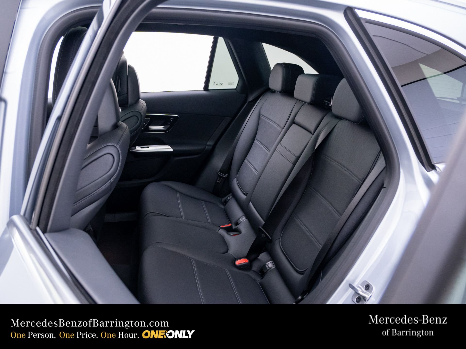New 2026 Cirrus Silver Metallic Mercedes-Benz GLC 300 image 19
