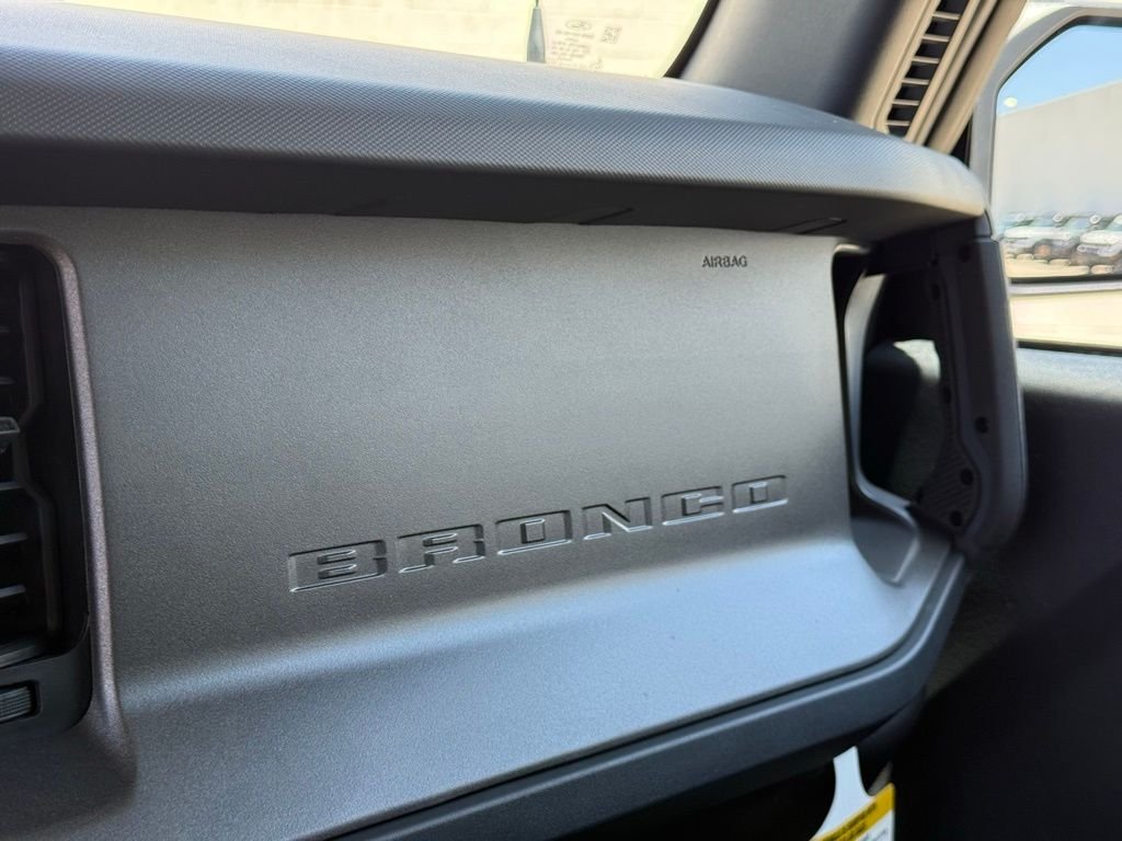 New 2026 Avalanche Gray Ford Badlands® image 8